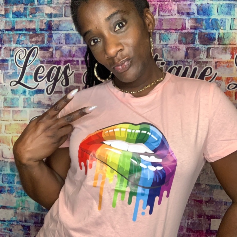 Women’s tee